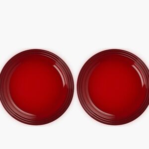 Le Creuset Cerise Red Stoneware Salad Plates Dinnerware Set of 2